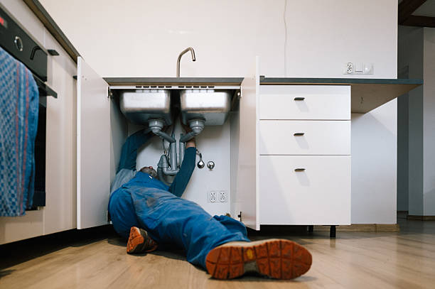 Professional Leak Detection technician working in Blue Mounds, WI